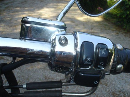 VERCHROMTE ARMATUREN