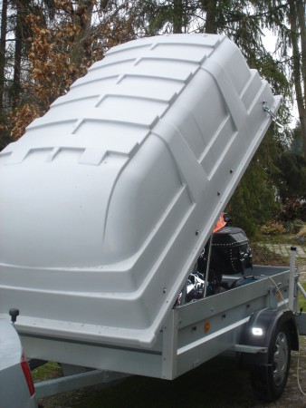 hier ist die Heritage geladen, aber auch die RoadKing geht rein